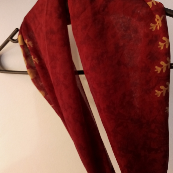 Beautiful vintage sheer scarf/dupatta - Picture 7 of 9